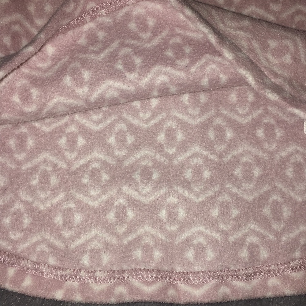 Cute Sweaters - Picture 5 of 7